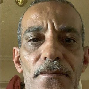 Meet your Posher, Hossam